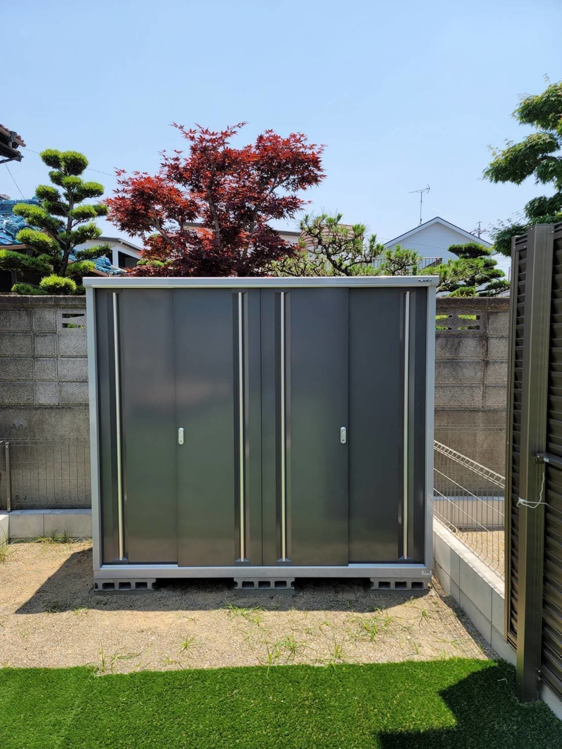 物置設置 | 四日市市のエクステリア工事ならイズ美