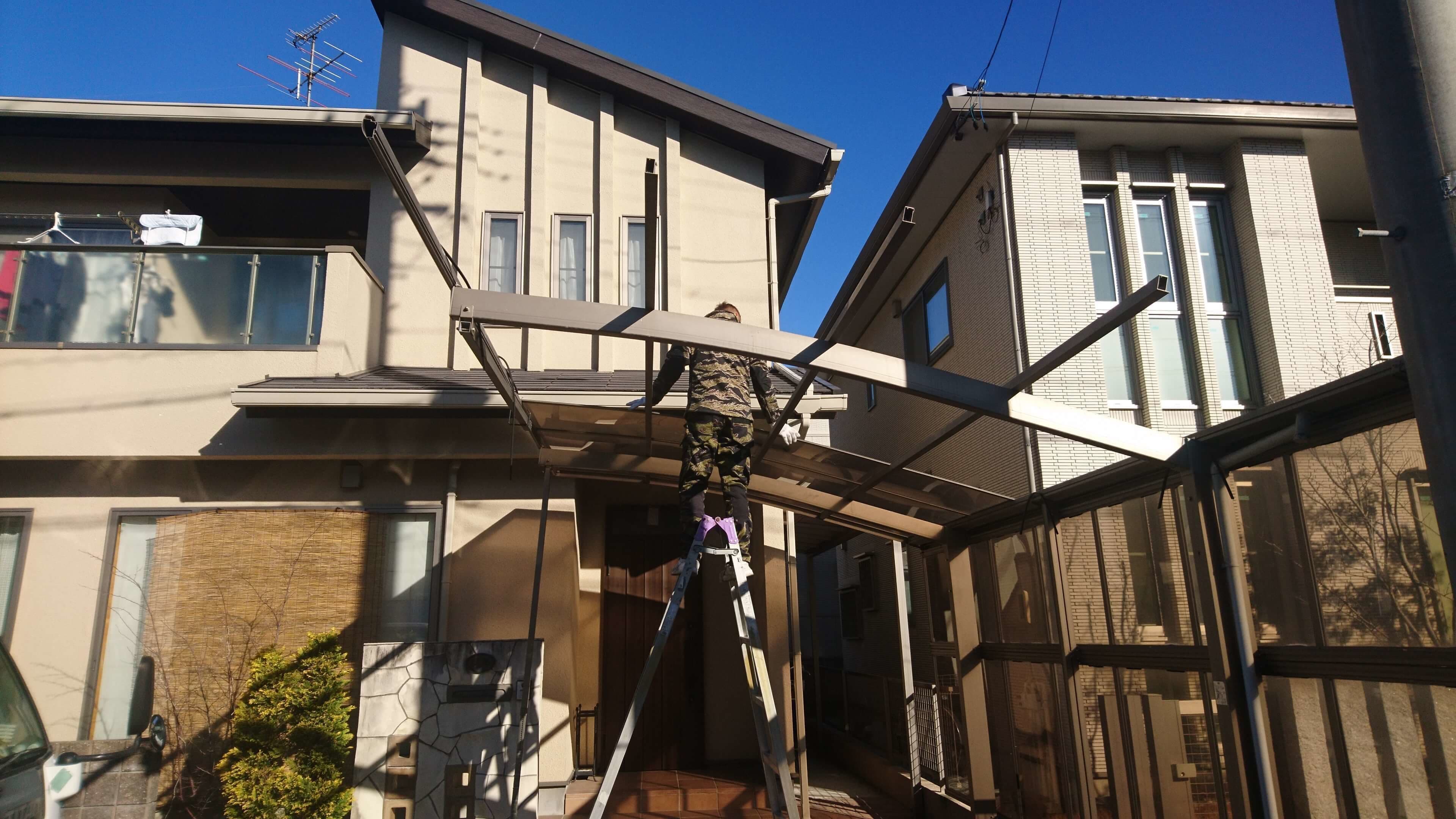 カーポート解体撤去 四日市市 | 四日市市でエクステリア工事ならイズ美