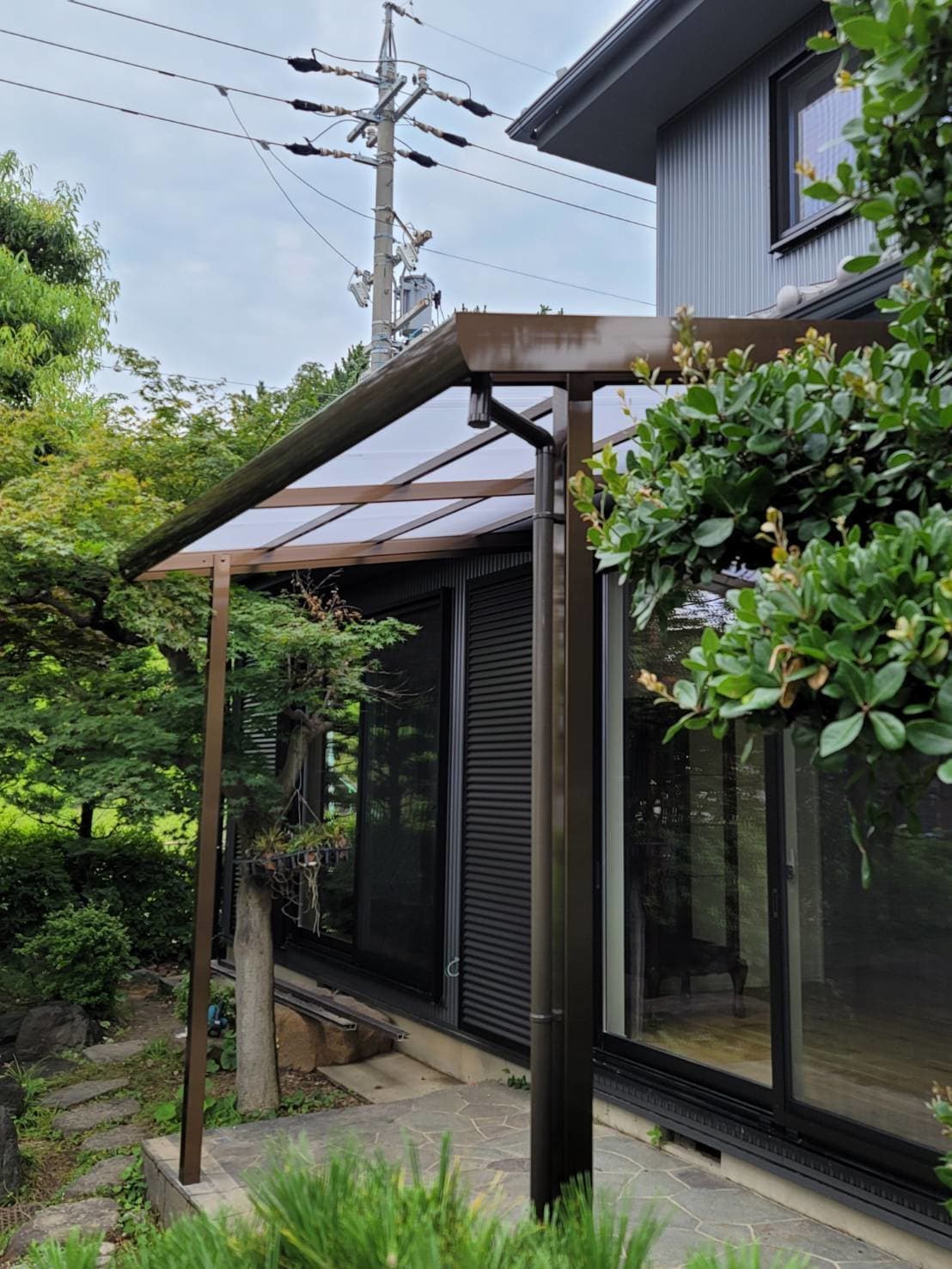 波板張替え | 四日市市のエクステリア工事ならイズ美