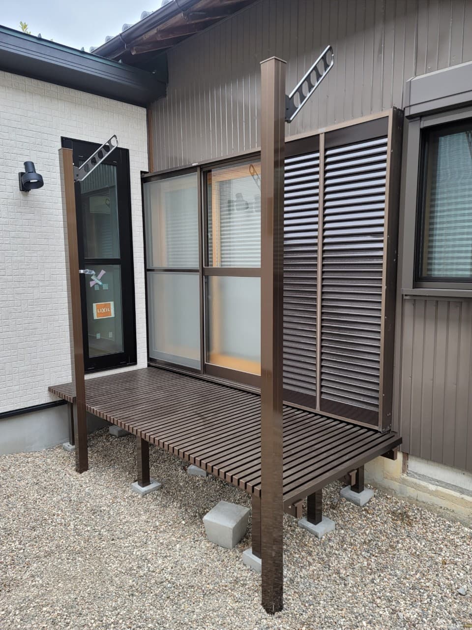 ウッドデッキ設置 | 四日市市のエクステリア工事ならイズ美