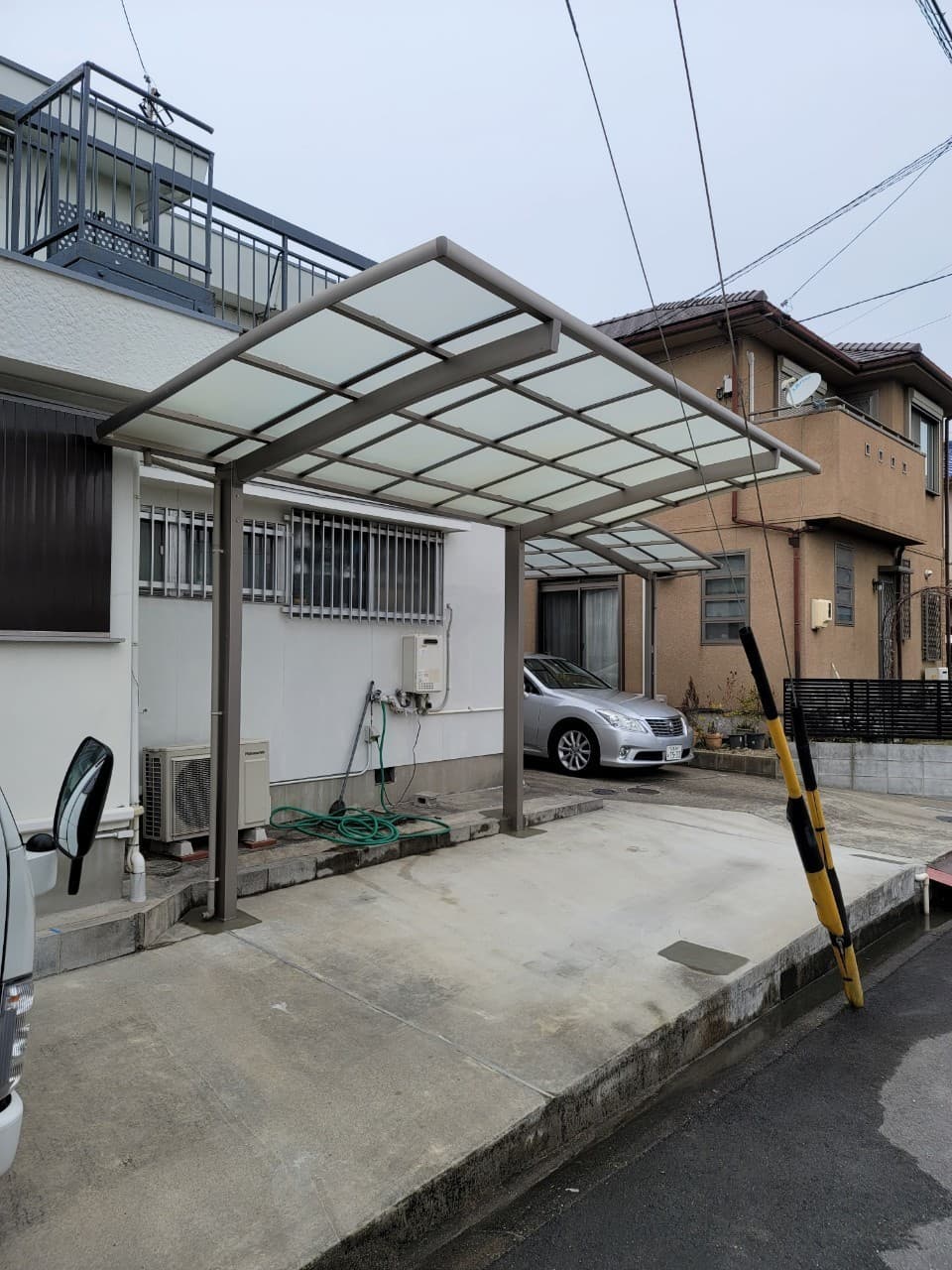 カーポート設置 | 四日市市のエクステリア工事ならイズ美